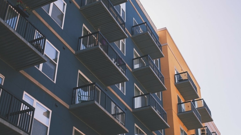 Occupying Properties Within 60 Days; Notice to Vacate; Proof; Calling Loan