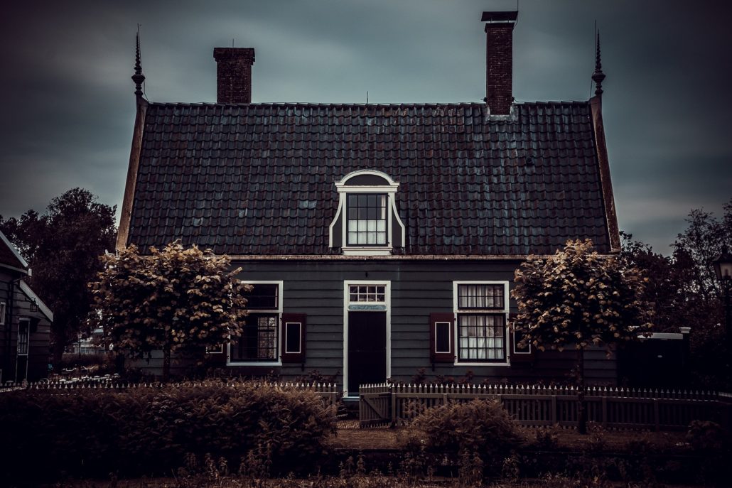 creepy-house