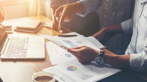Chapter 11 vs Chapter 13 Bankruptcy: What’s The Difference?
