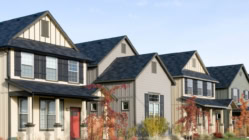 Houses in Illinois lined up