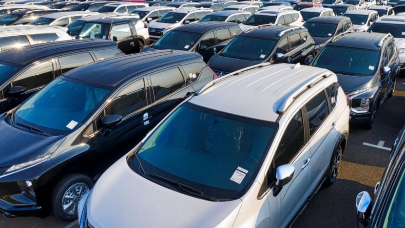 Carvana CRUSHED CarMax! Should This TERRIFY Mortgage Lenders Or Realtors More?